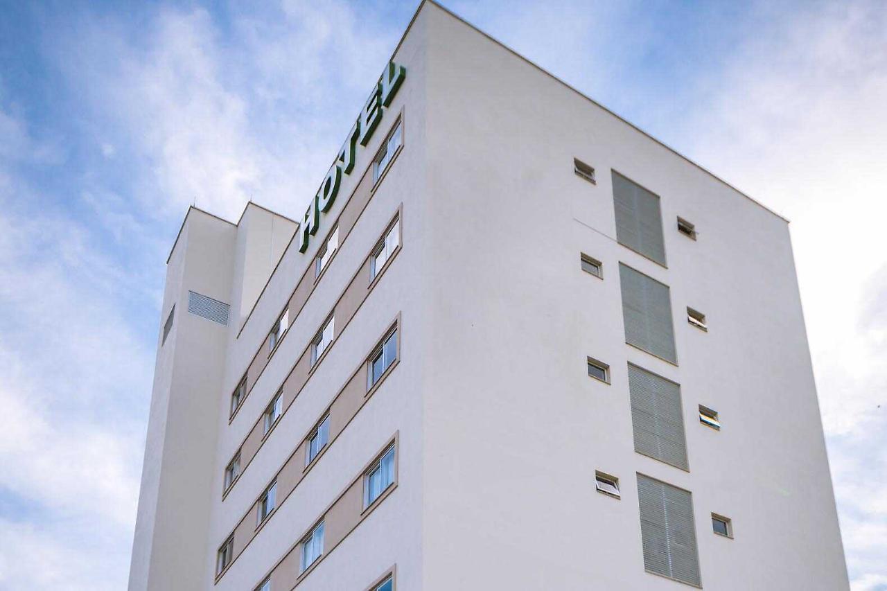 Tri Hotel Sao Joao Batista Exterior photo